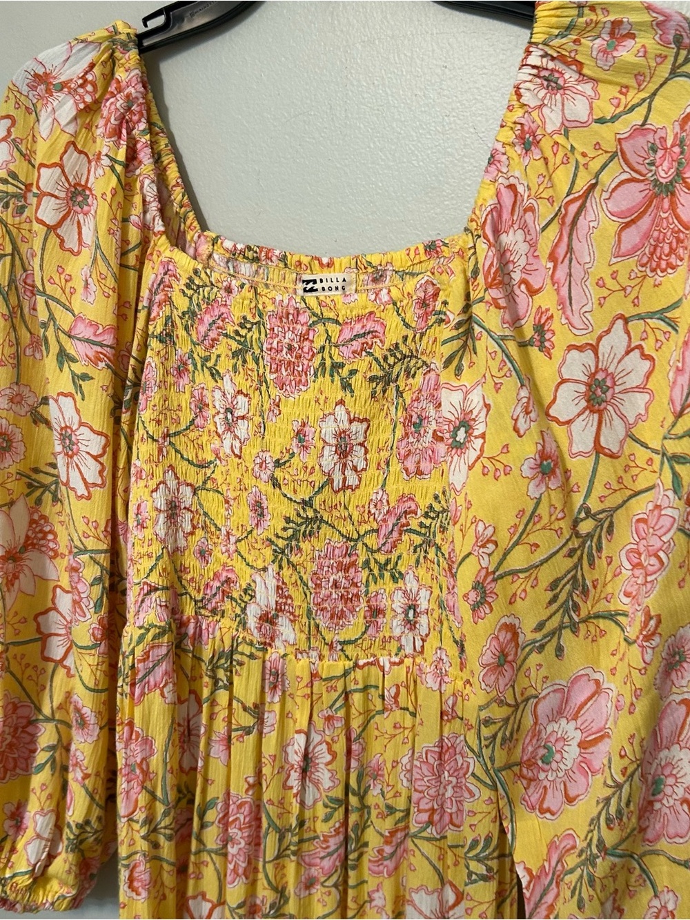 Billabong Paradise Days Dress‎ Golden smocked bodice Boho Peasant Floral Medium - Picture 6 of 11